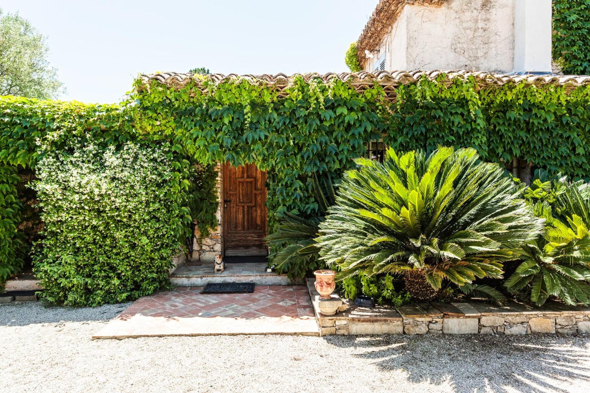 Domaine Les Mesanges Hotel Gassin Exterior foto